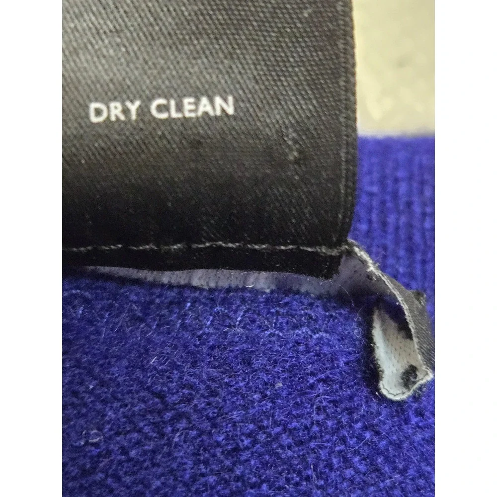 C by Bloomingdales Cashmere Sweater‎ Womens XS Blue Gray Striped Crew Neck 2-Ply
